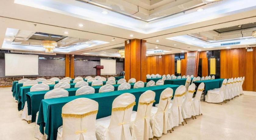 Фото Xian Union Alliance Atravis Executive Hotel