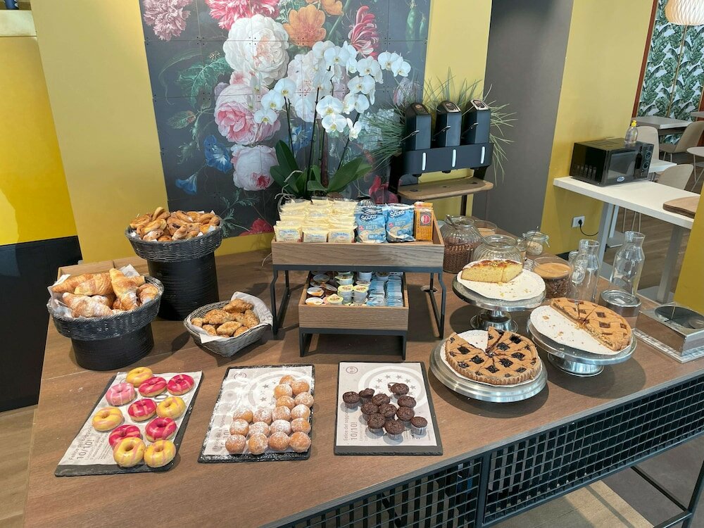 Фото B&b Hotel Milano Central Station