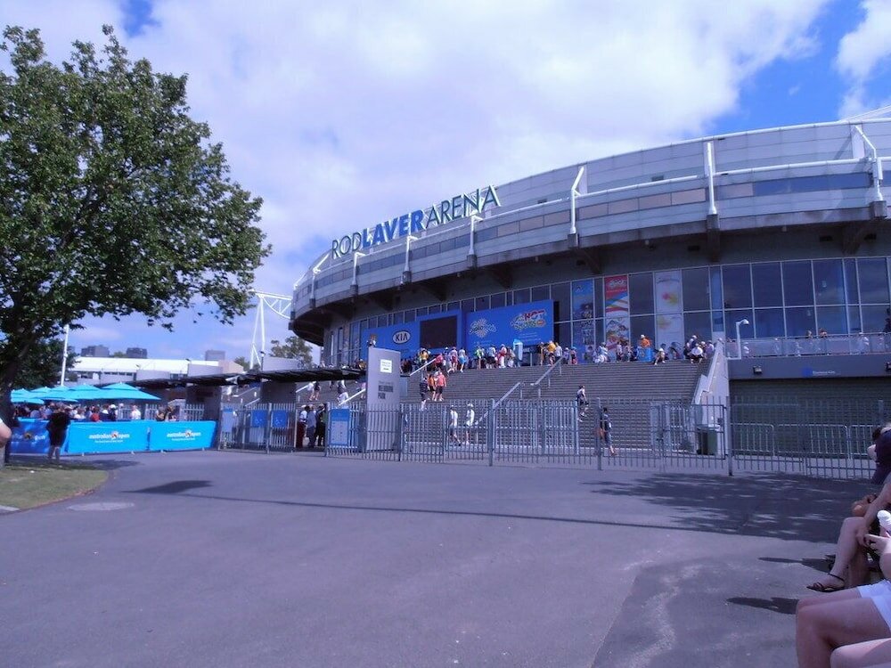 Фото Comfort Hotel Melbourne Central