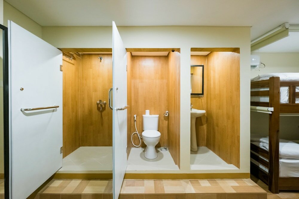 Фото Caroline Guest House