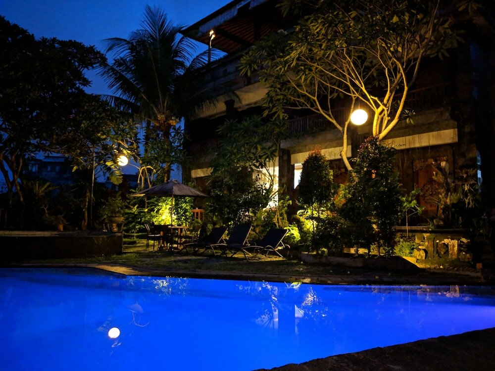 Фото Okawati Hotel