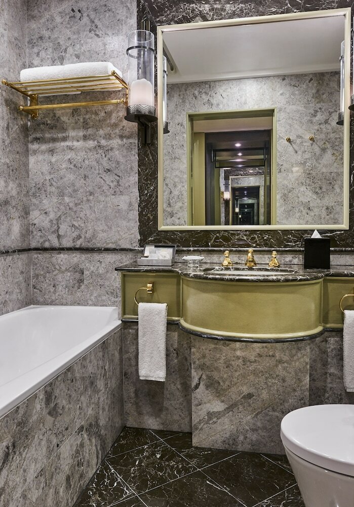 Фото Goodwood Park Hotel