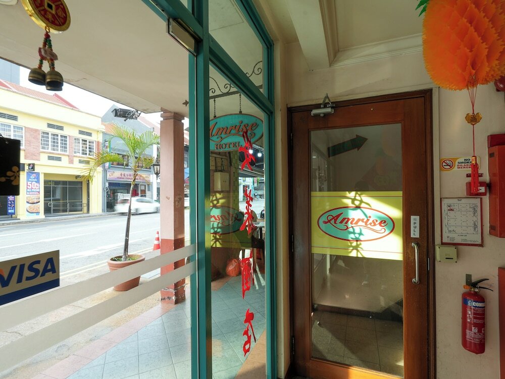 Фото Amrise Hotel