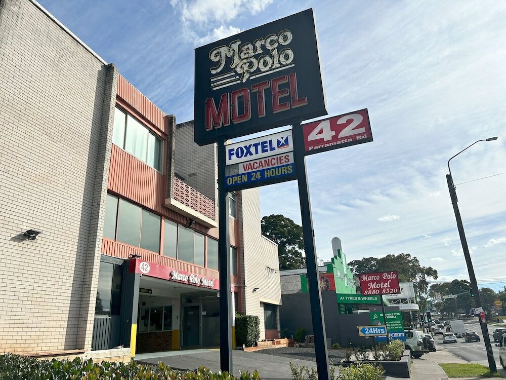 Фото Marco Polo Motor Inn Sydney Hotel
