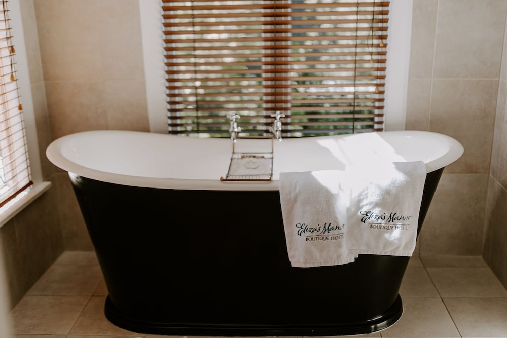 Фото Eliza's Manor Boutique Hotel