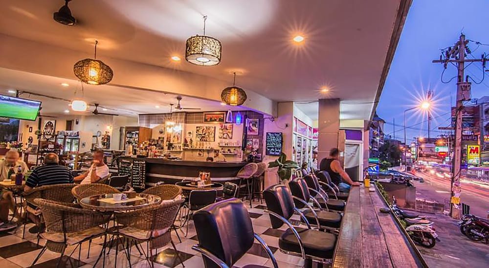 Фото Sutus Court 3