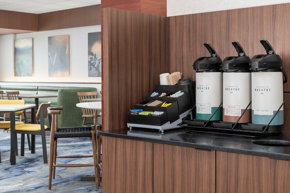 Фото Fairfield Inn & Suites by Marriott Martinsburg