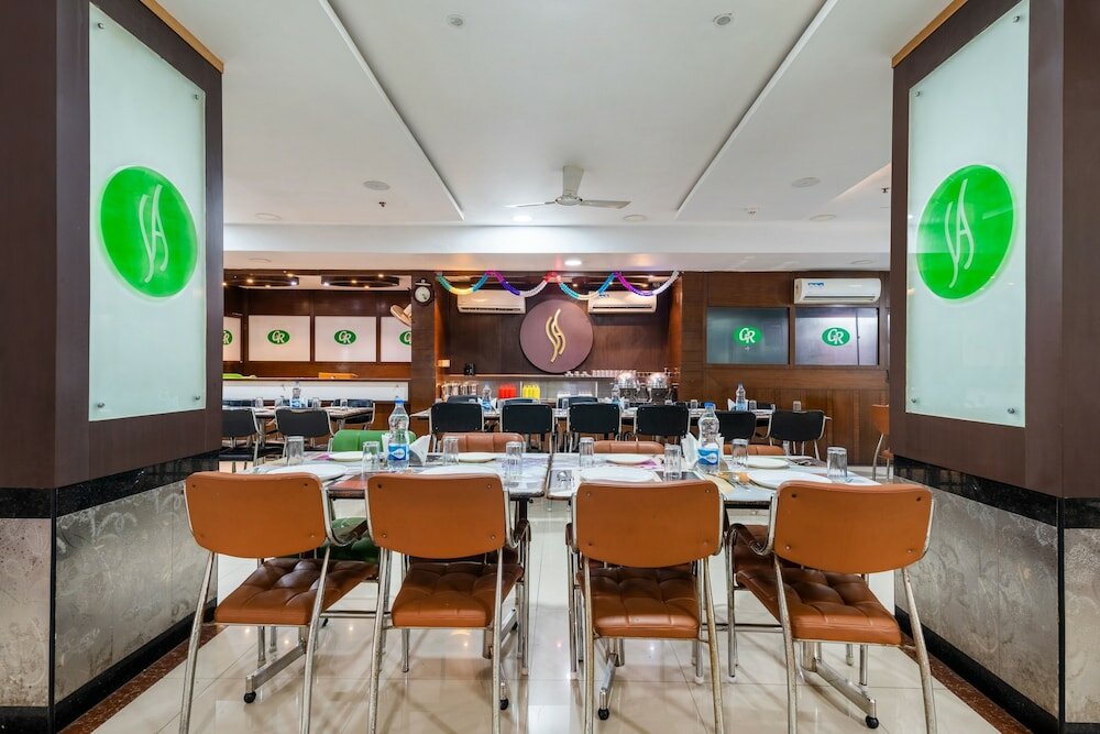 Фото Treebo Trend South Avenue With Roadside View