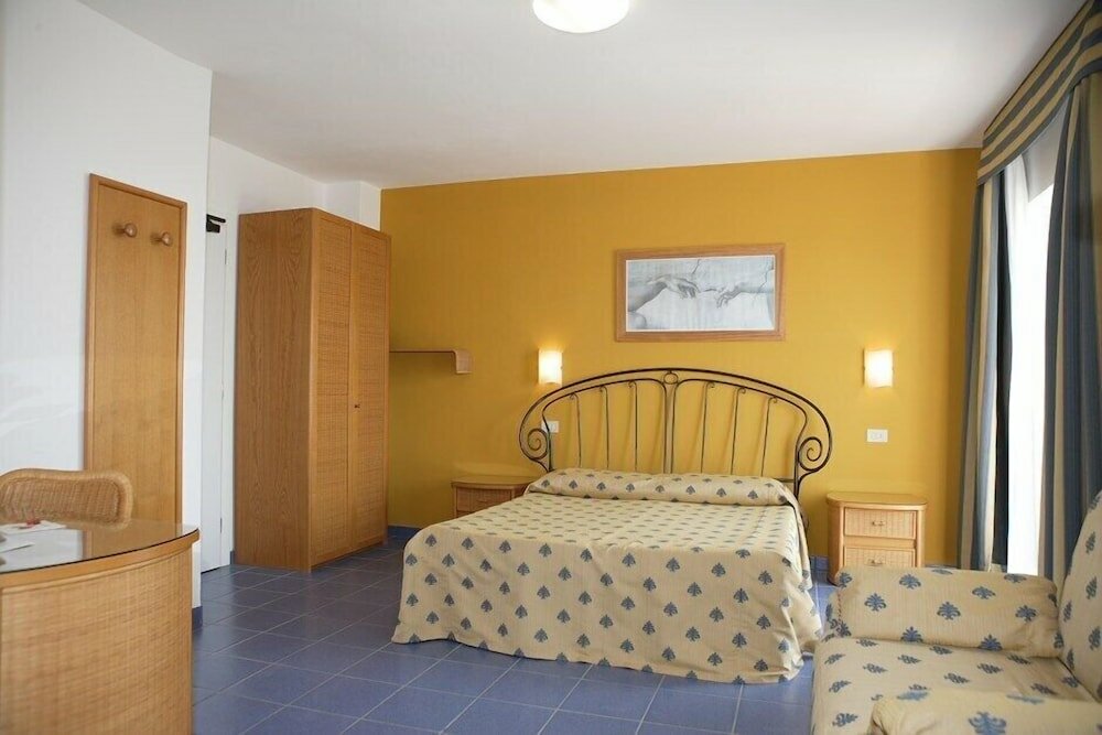 Фото Hotel Serena