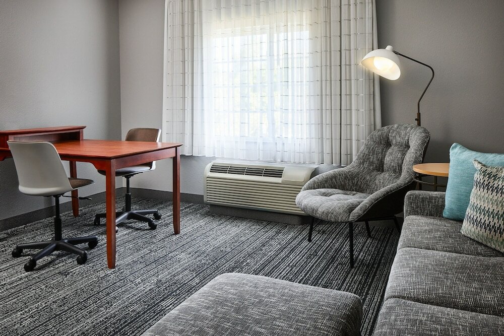 Фото TownePlace Suites Colorado Springs South