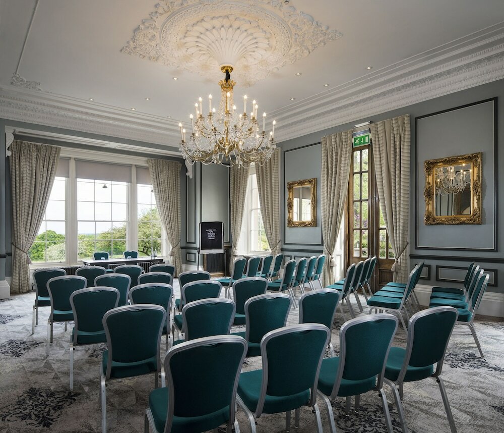 Фото Oulton Hall Hotel, SPA & Golf Resort