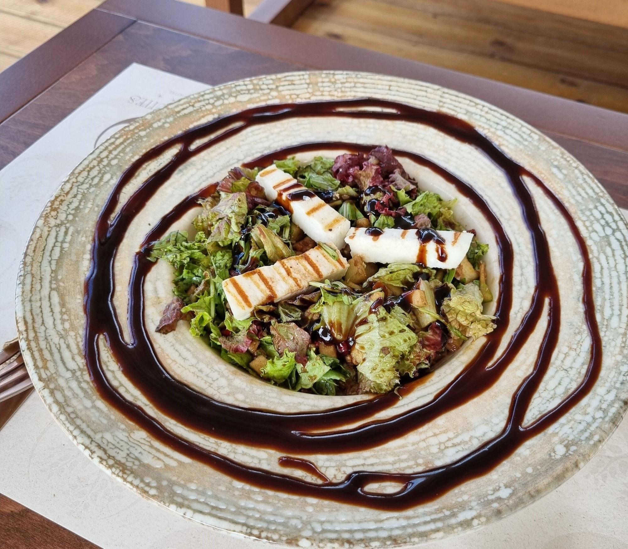 Фото Green Suites Hotel