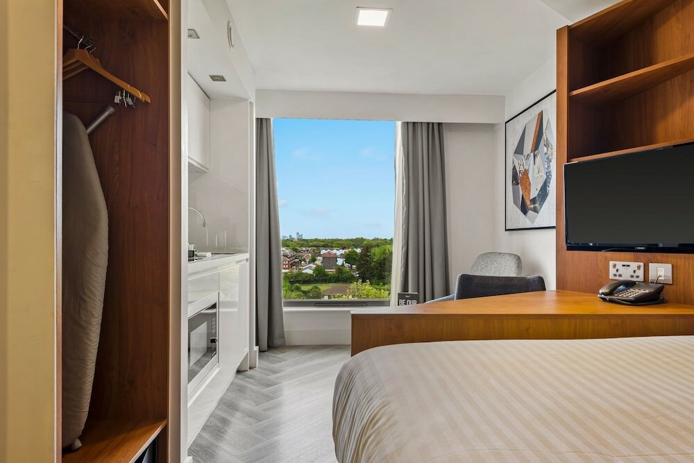 Фото Roomzzz London Stratford