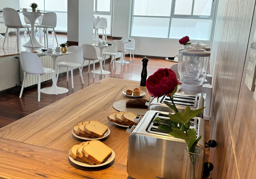 Фото Plaza Hotel Paseo