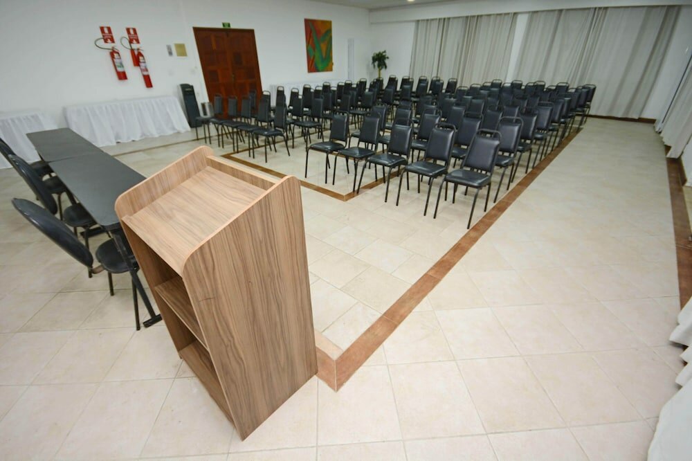 Фото Hotel Balneario Cabo Frio