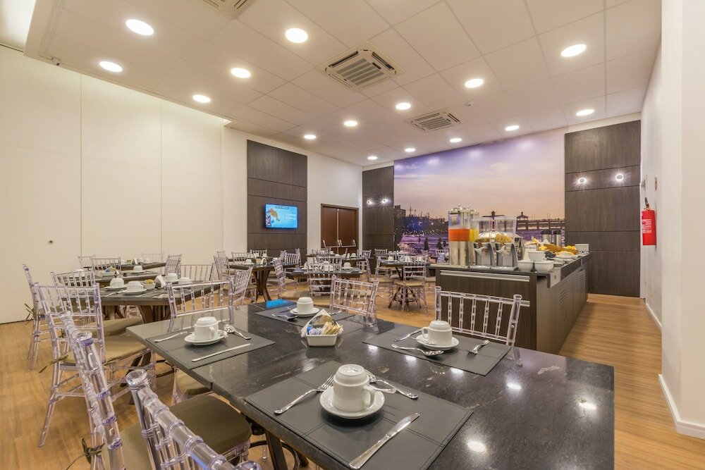 Фото Bristol Guararapes Hotel