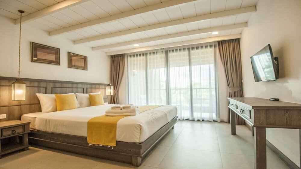 Фото B2 Riverside Premier Hotel