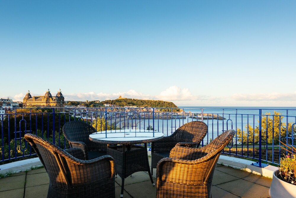 Фото The Esplanade Hotel