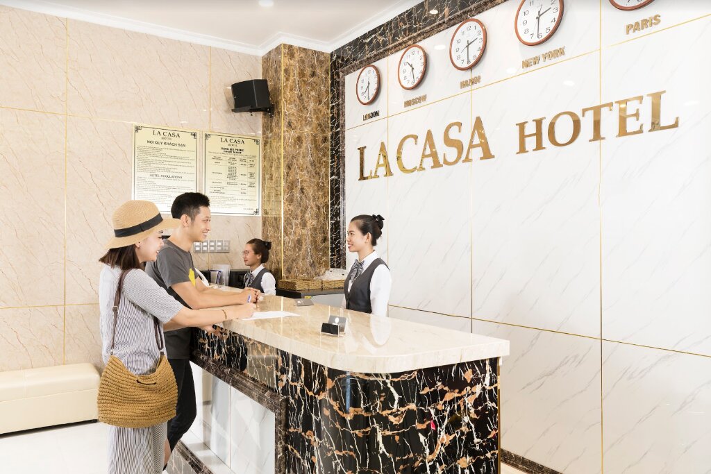 Фото La Casa Hotel Nha Trang