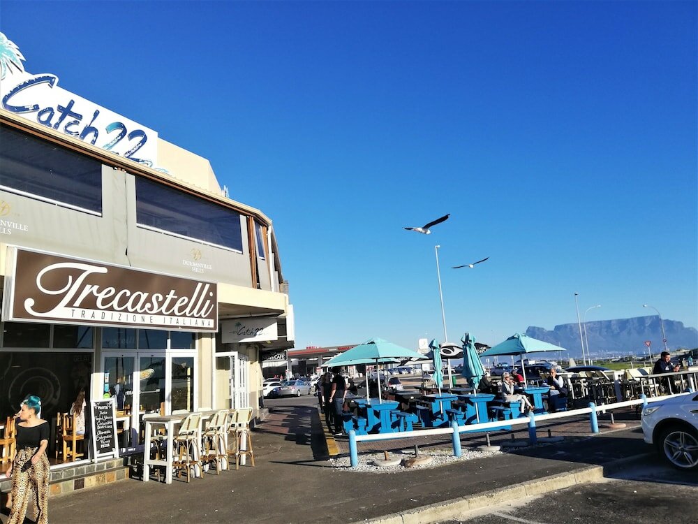 Фото Blouberg Dolphin Inn