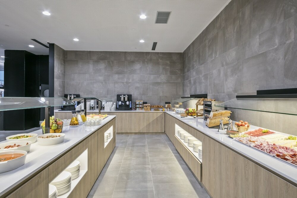 Фото Acta Voraport