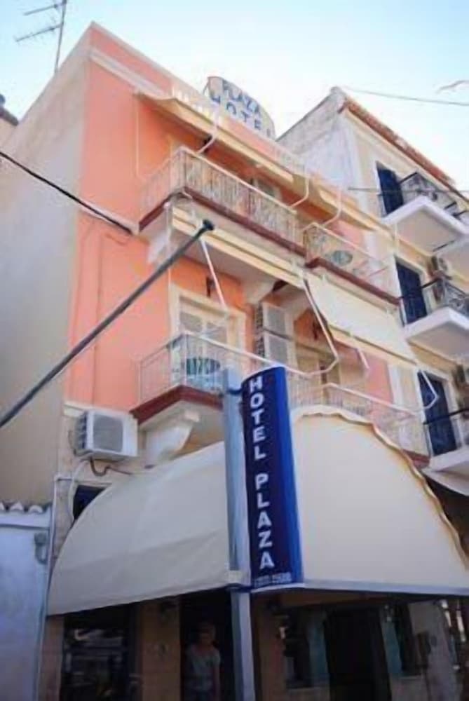 Фото Hotel Plaza