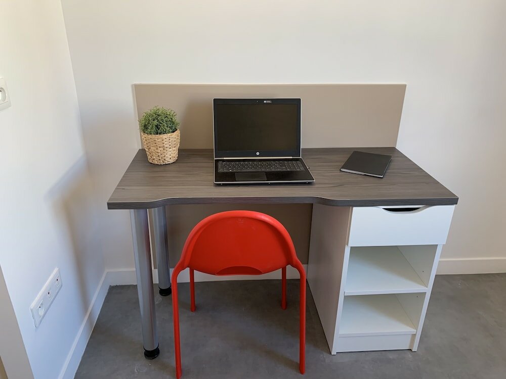 Фото Moov'Appart Hotel Clichy