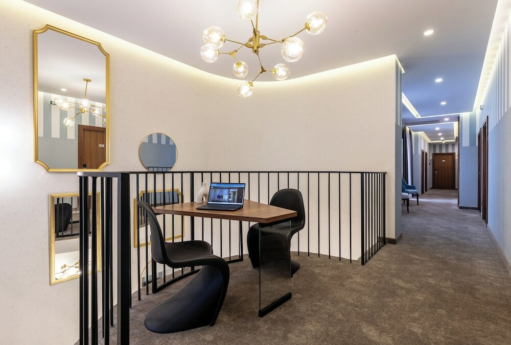 Фото Maison Royale