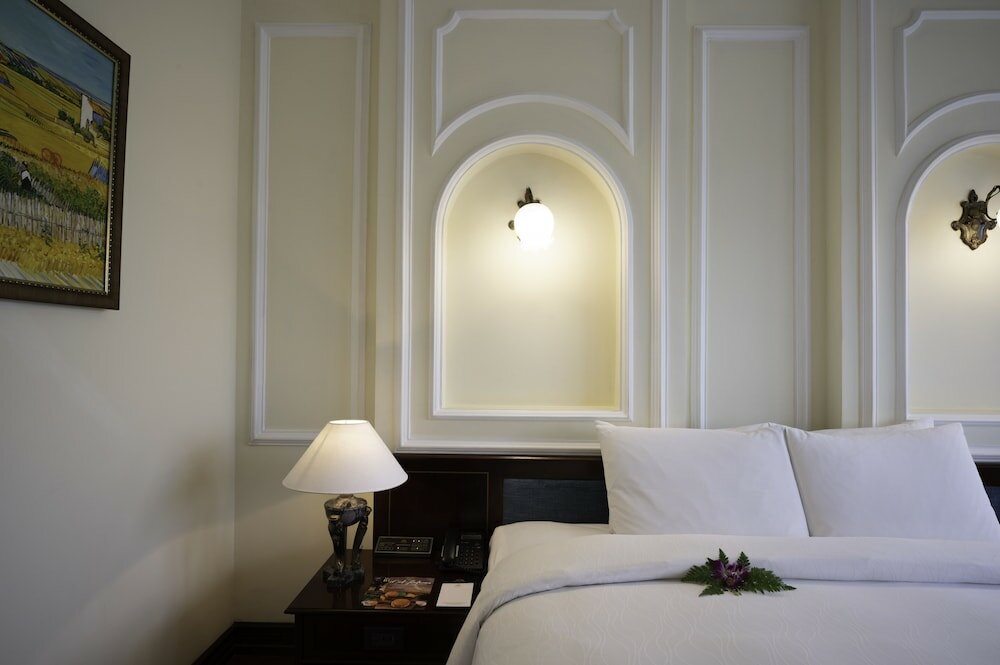 Фото Hotel Majestic Saigon