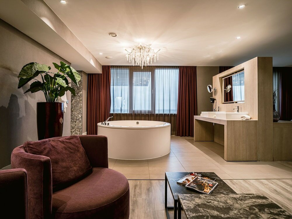 Фото Van Der Valk Hotel Dordrecht