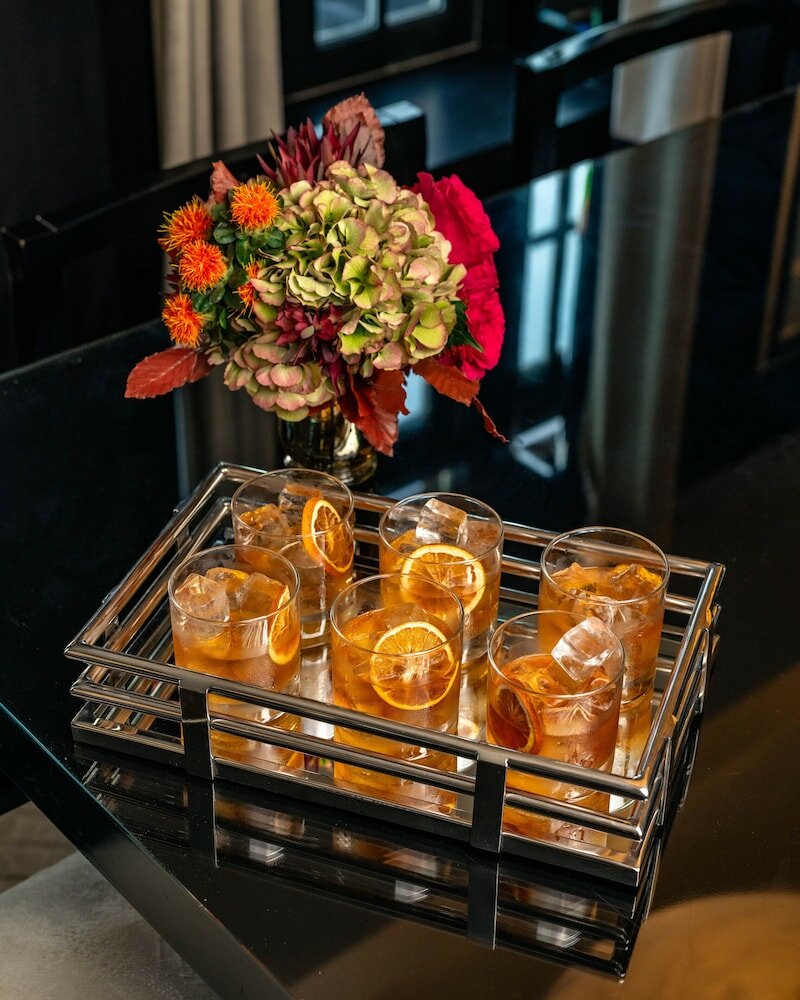 Фото Grosvenor House Suites