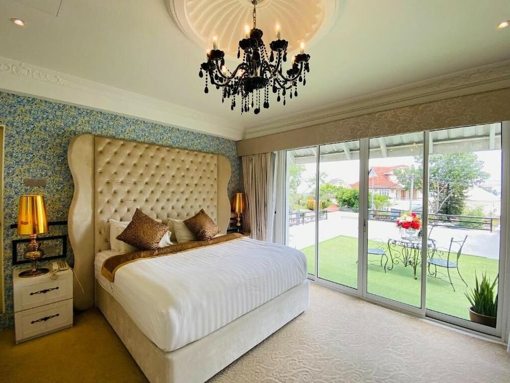 Фото Apple Heritage Hotel