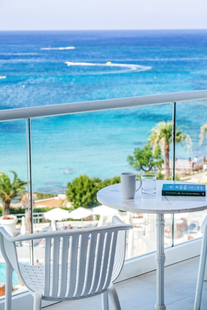 Фото The King Jason Protaras - Designed for Adults