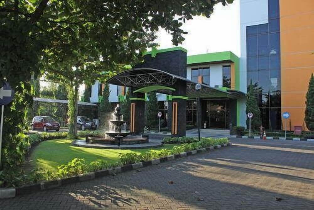 Hotel Mmugm Hotel Yogyakarta, Earth, photo