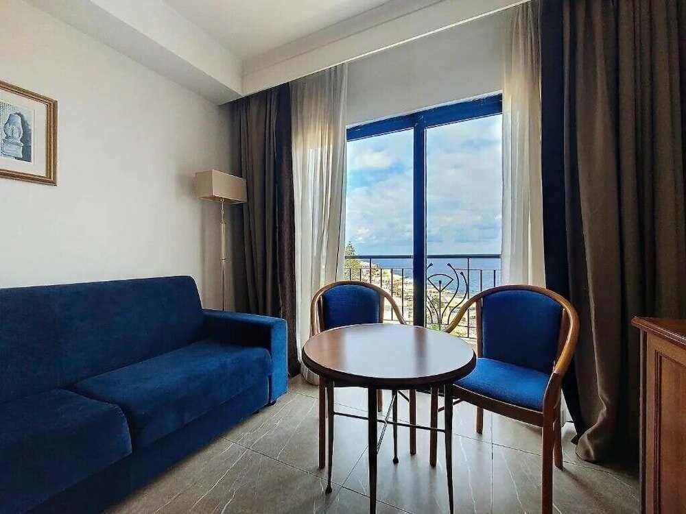 Фото Golden Tulip Vivaldi Hotel