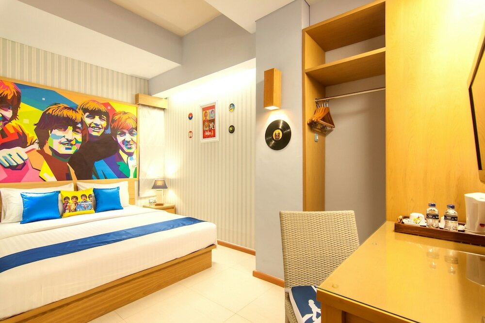 Фото Rhadana Hotel