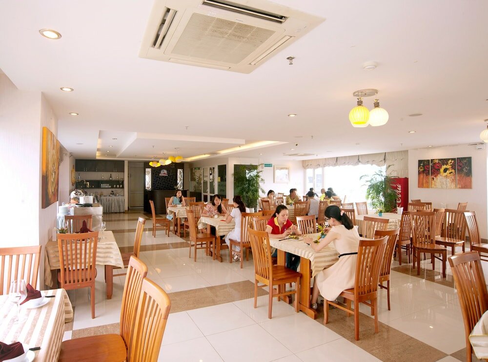 Фото Hoang Sa Hotel