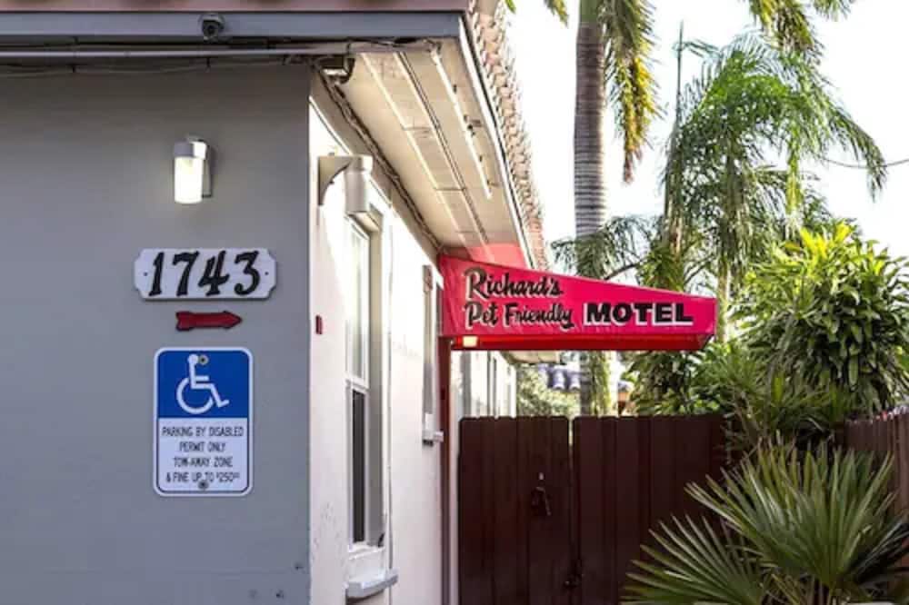 Фото Richard's Pet Friendly Motel