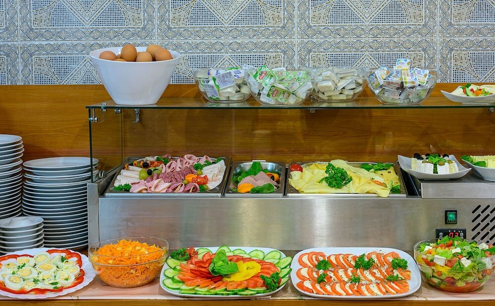 Фото Hotel Mala Strana