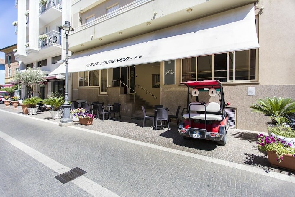 Фото Hotel Excelsior