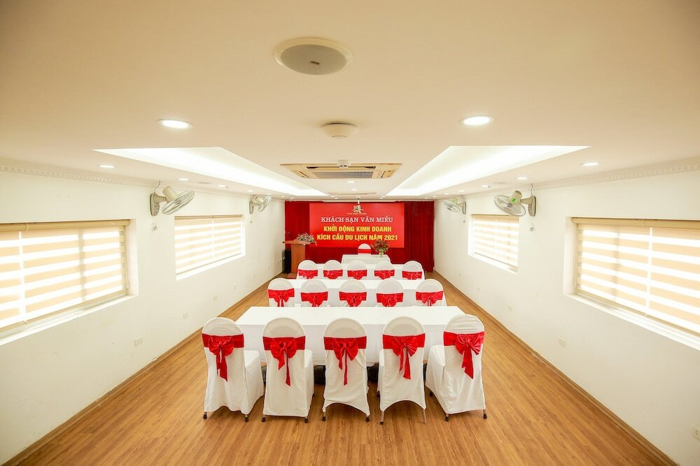 Фото Van Mieu 2 Hotel