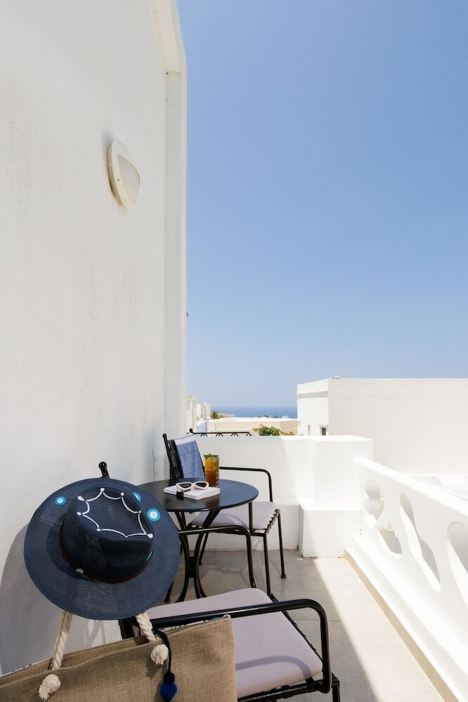 Фото The Museum Project Oia