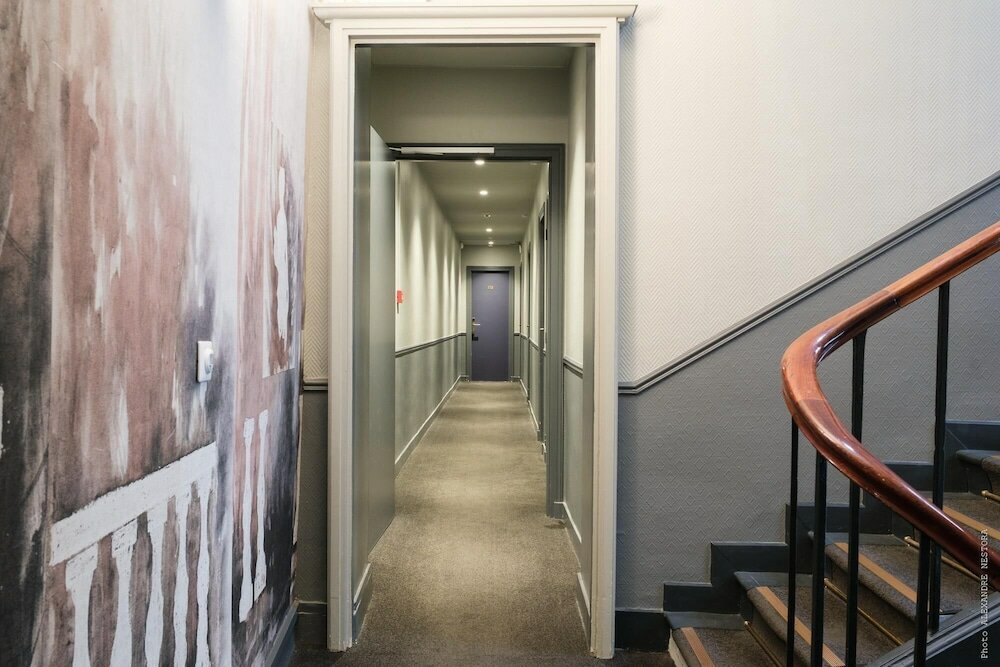 Фото Hotel des Roys Versailles