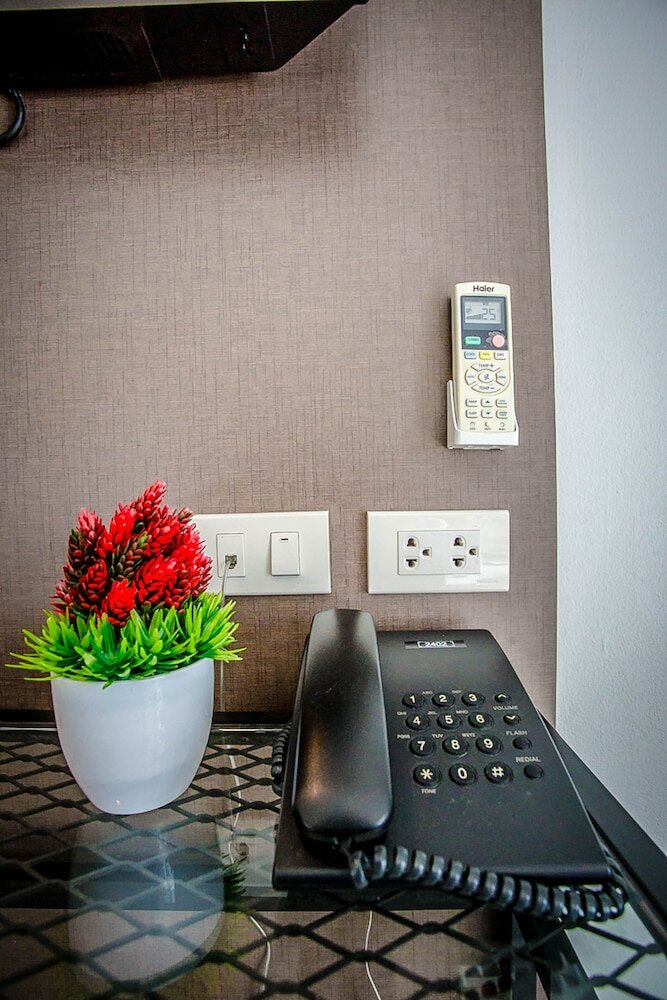 Фото Embryo Hotel