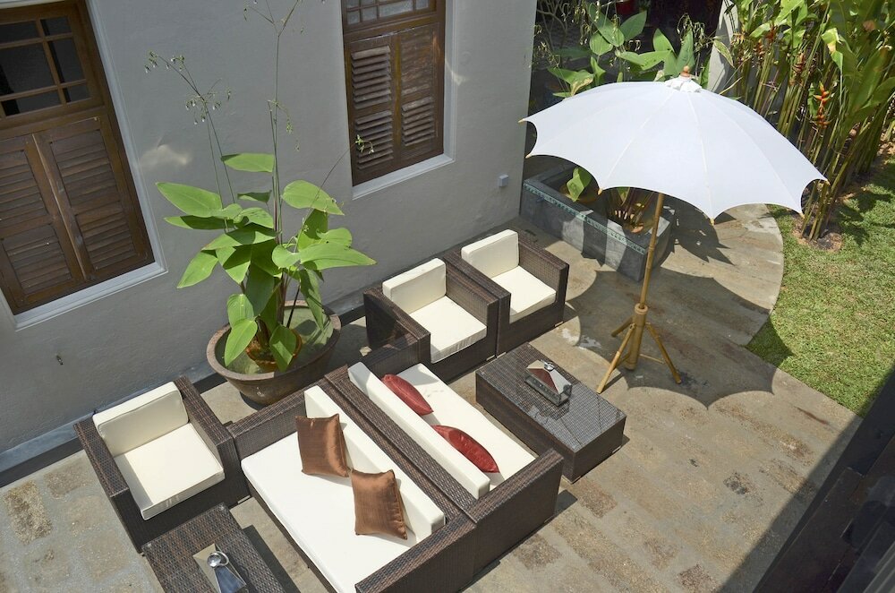 Фото Noordin Mews