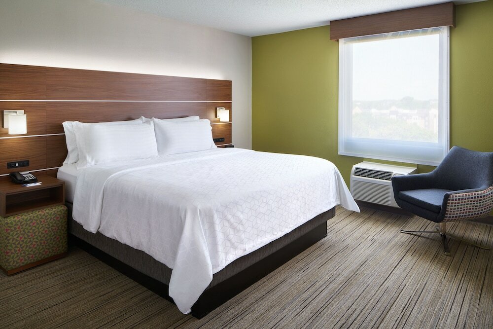 Фото Holiday Inn Express Richmond Downtown, an Ihg Hotel