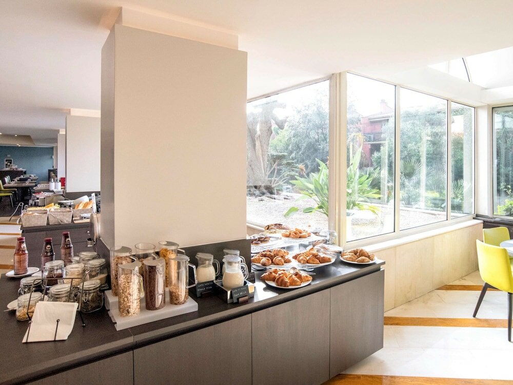 Фото Mercure Roma West