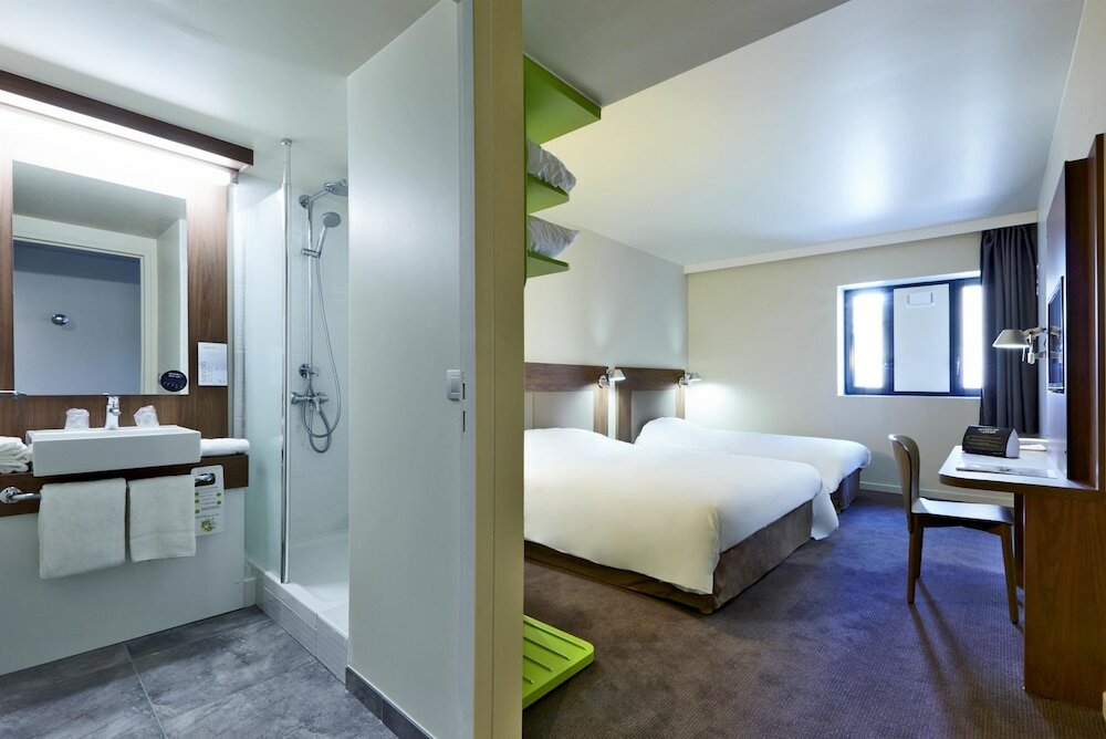 Фото Campanile Nancy Centre - Gare