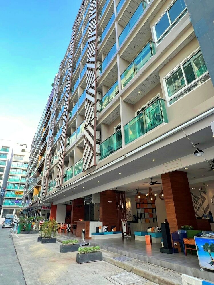Фото The Crib Patong