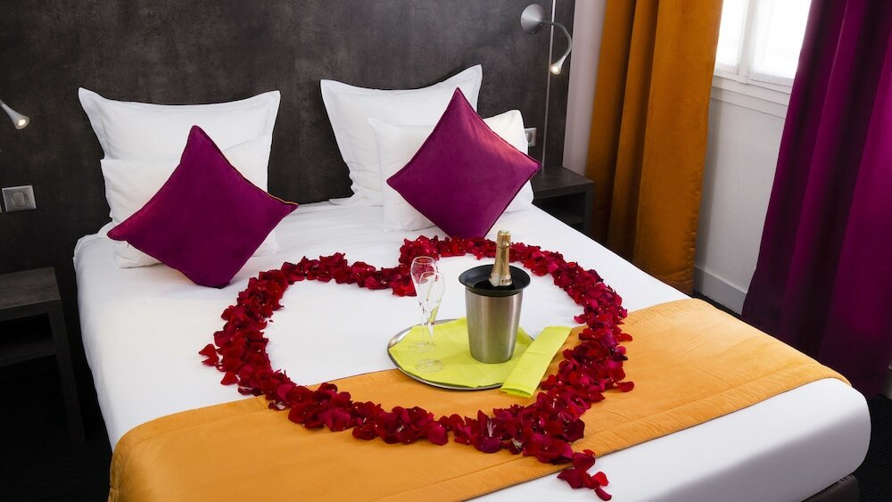 Фото Hôtel du Plat d'Etain